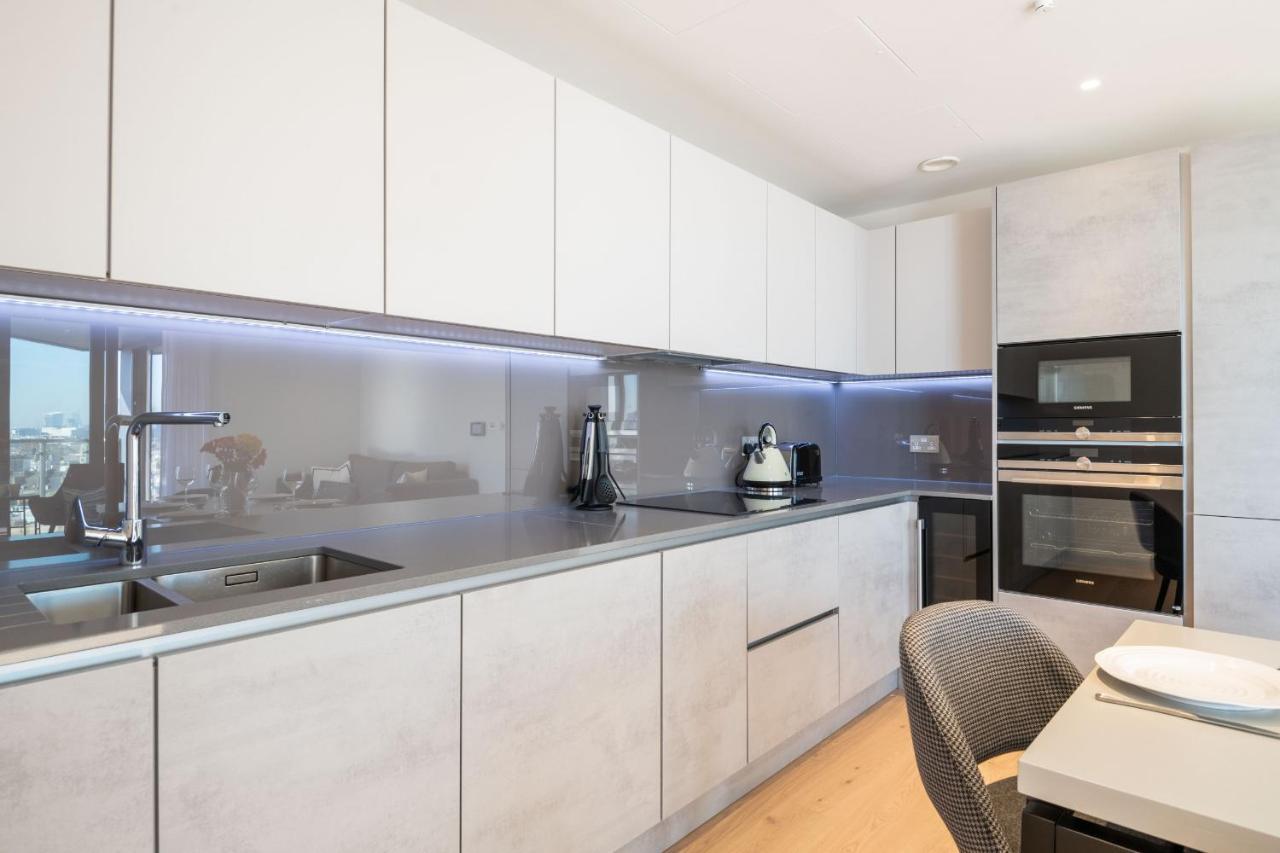 لندن Elegant Victoria Home Close To Sloane Square By Underthedoormat المظهر الخارجي الصورة